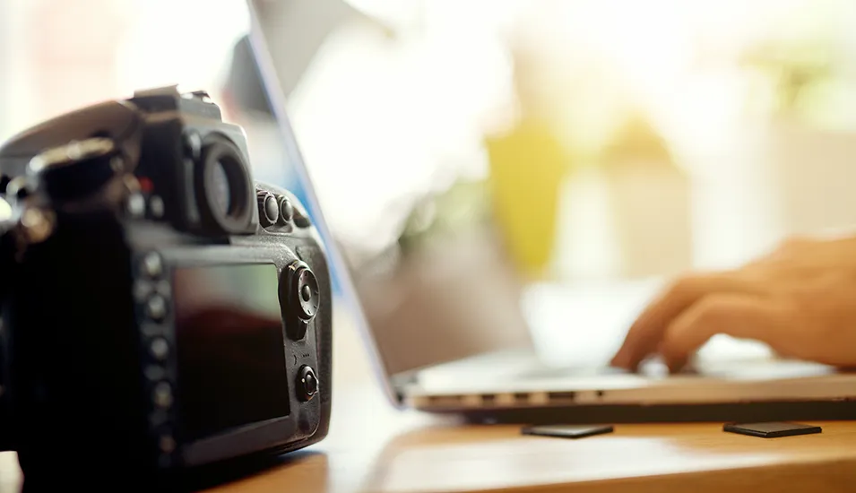 The Problem With Delivering “Everything”: Why Curation Makes Photography Feel More Valuable